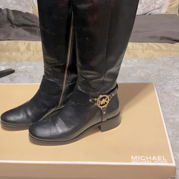 Micheal Kors boot fulton harness boots - Picture 6 of 6